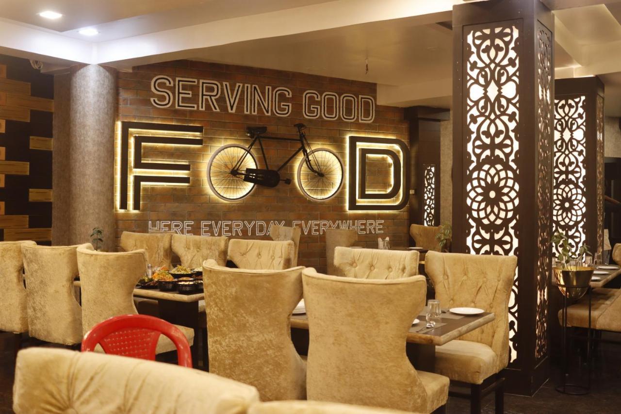 The Bagga Inn Jabalpur Exterior photo