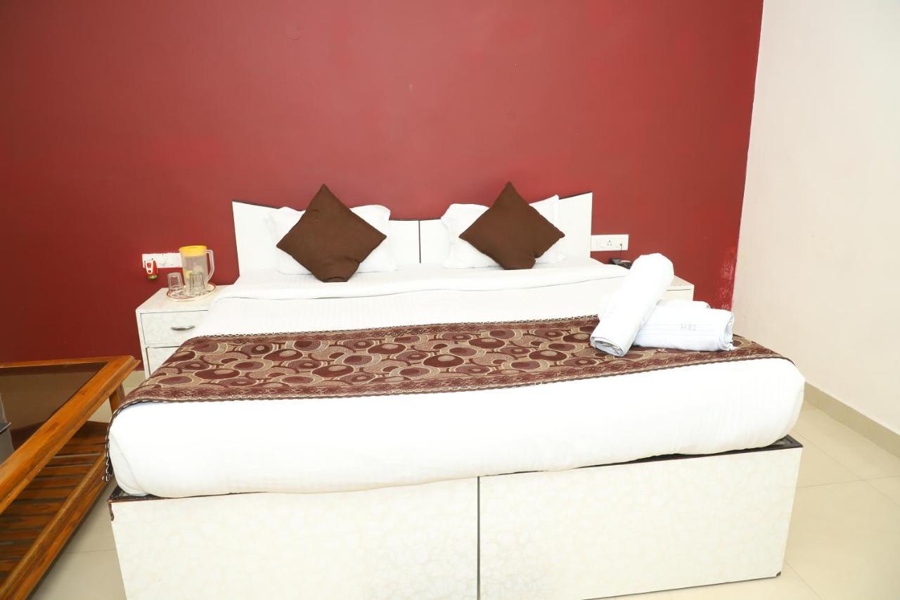 The Bagga Inn Jabalpur Exterior photo