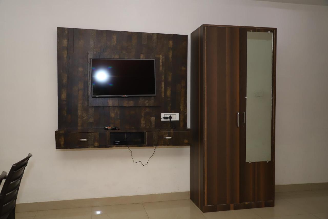 The Bagga Inn Jabalpur Exterior photo